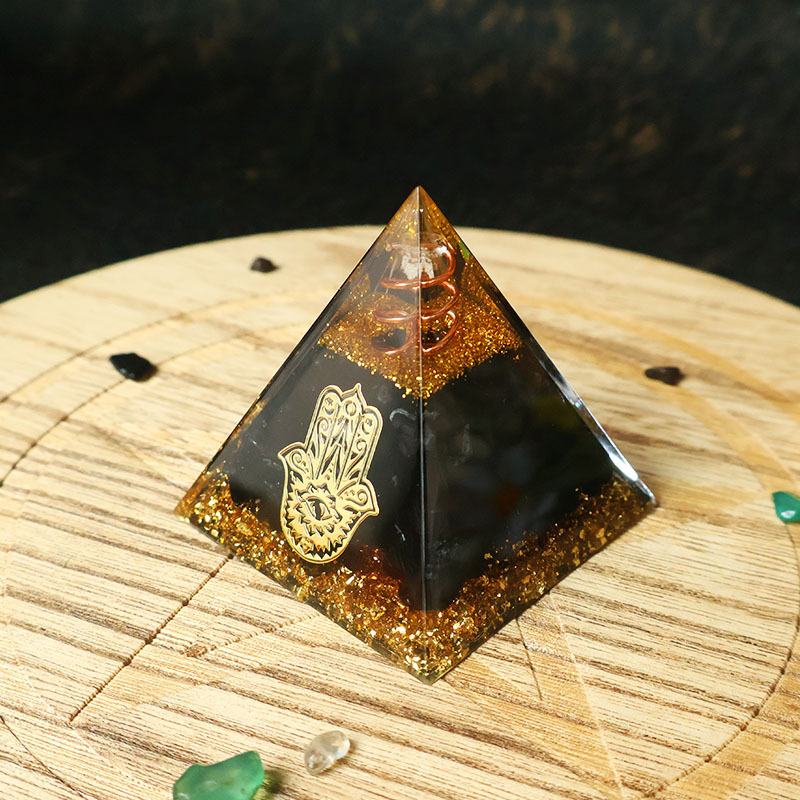 Hamsa Hand Resin Crystal Pyram - Home Office For recension och pris
