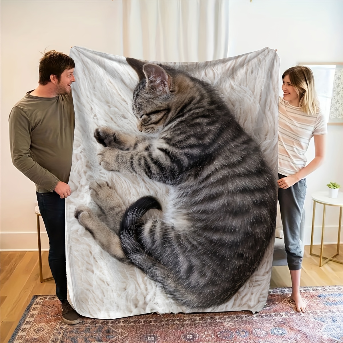 Sleeping Cat Flannel Blanket,  - Home Office Design Ideas recension och pris