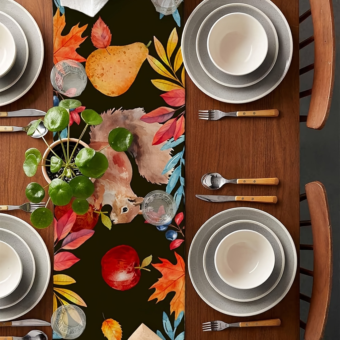 Autumn Leaves Table Runway - R - Home Office Marketing recension och pris